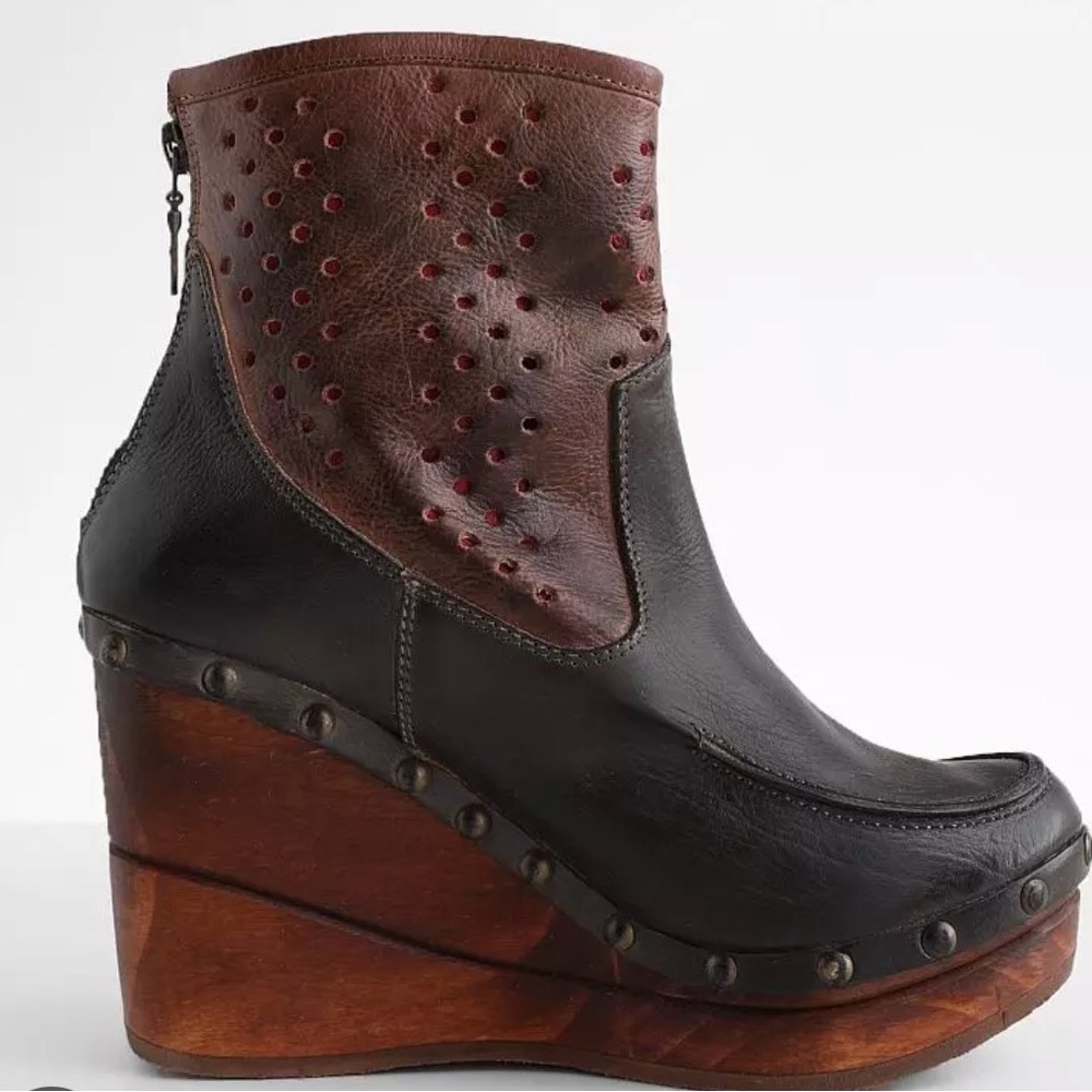 Bed Stu Two-Tone Leather Wedge Boots - Picture 3 of 11